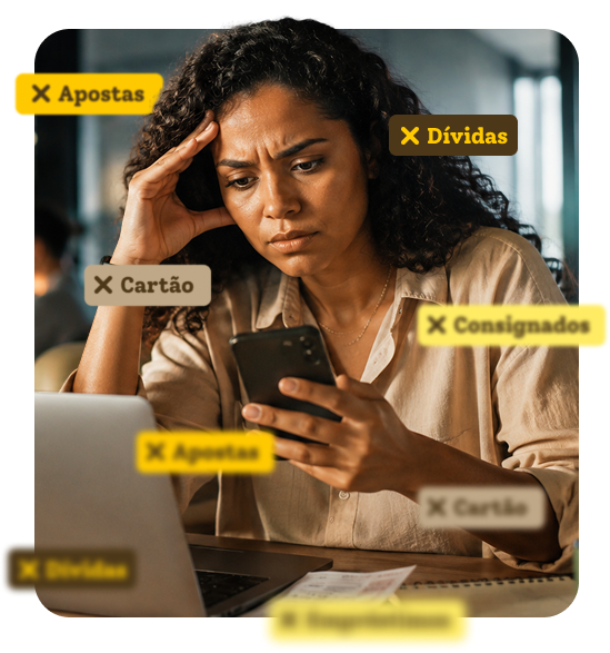 Cursos da Me Poupe! exibidos em notebook, tablet e celular